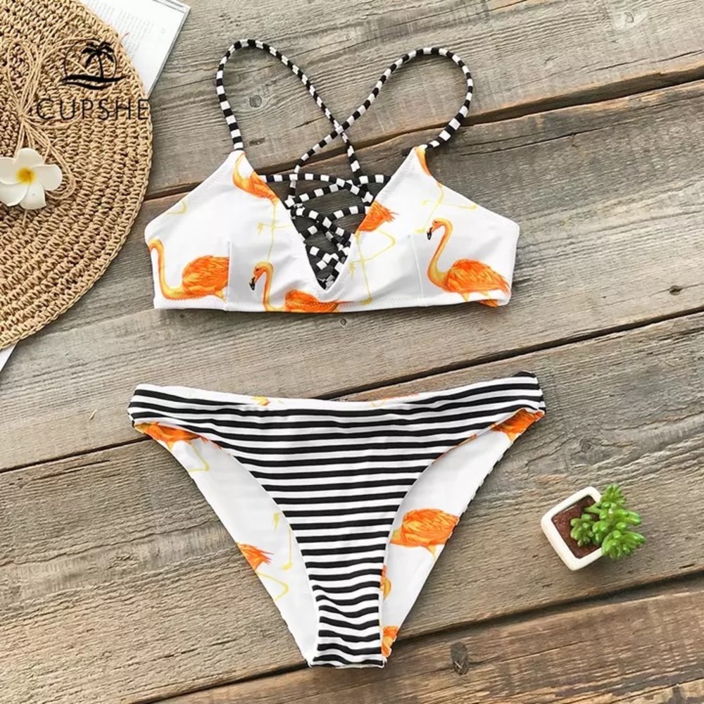 Flamingo bikini 👙 reversible bottom - Picture 2 of 4